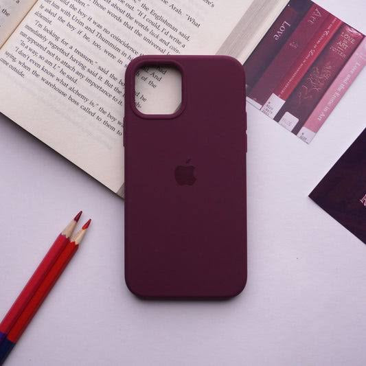 iPHONE 13 / 14 / 15 OFFICIAL SILICONE CASE