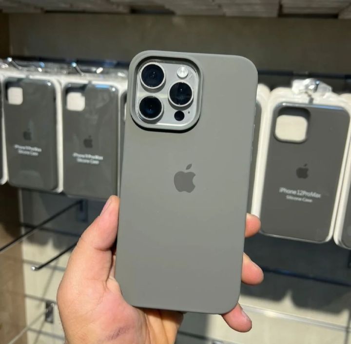 iPHONE 15 PRO / 15 PRO MAX OFFICIAL SILICONE CASE