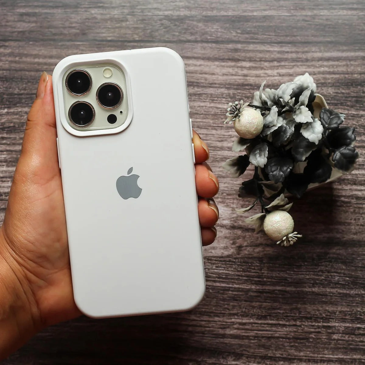 iPHONE 14 PRO / 14 PRO MAX OFFICIAL SILICONE CASE