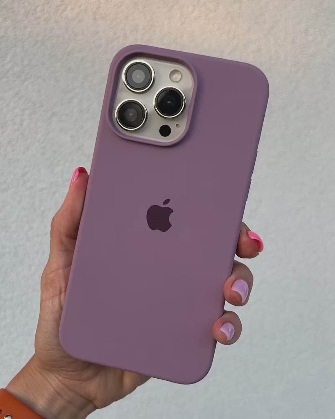 iPhone 16 / 16 Plus / 16 Pro / 16 Pro Max Official Silicone Case