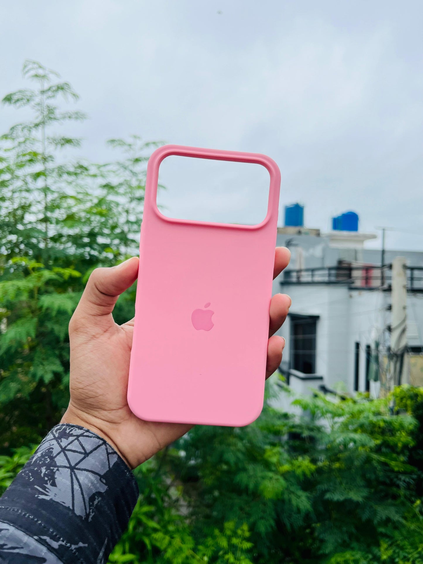 iPhone 17 / 17 Air / 17 Pro / 17 Pro Max Official Silicone Case
