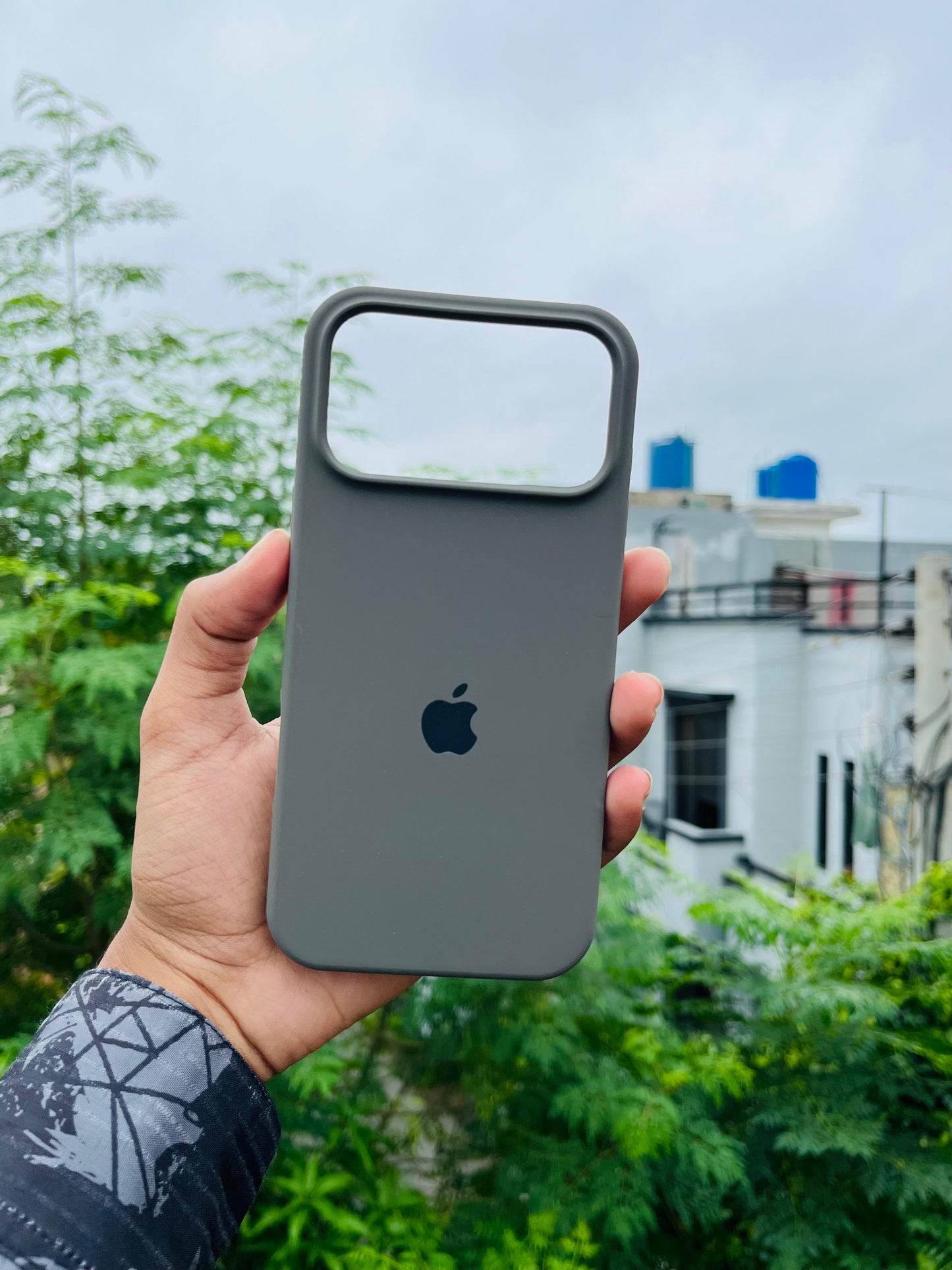 iPhone 17 / 17 Air / 17 Pro / 17 Pro Max Official Silicone Case