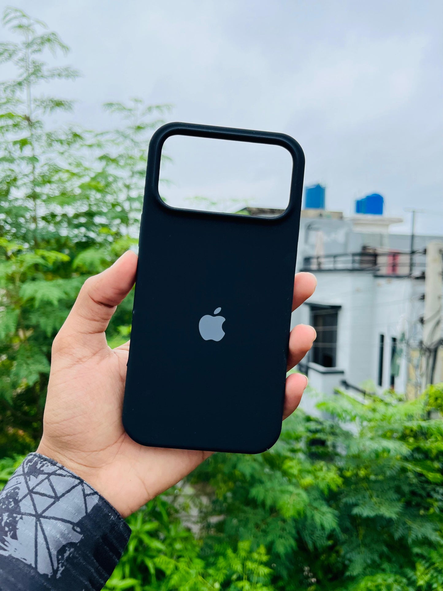 iPhone 17 / 17 Air / 17 Pro / 17 Pro Max Official Silicone Case