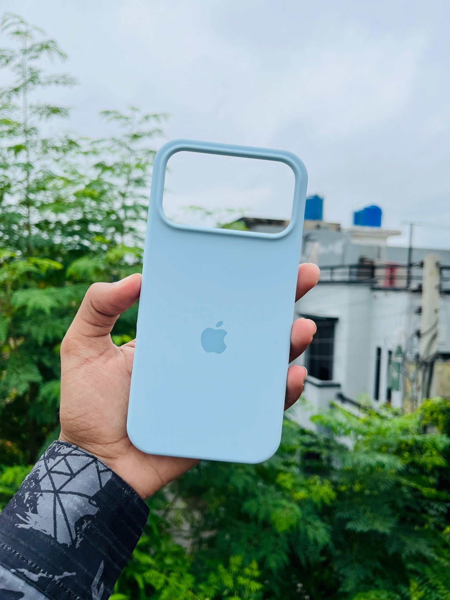 iPhone 17 / 17 Air / 17 Pro / 17 Pro Max Official Silicone Case